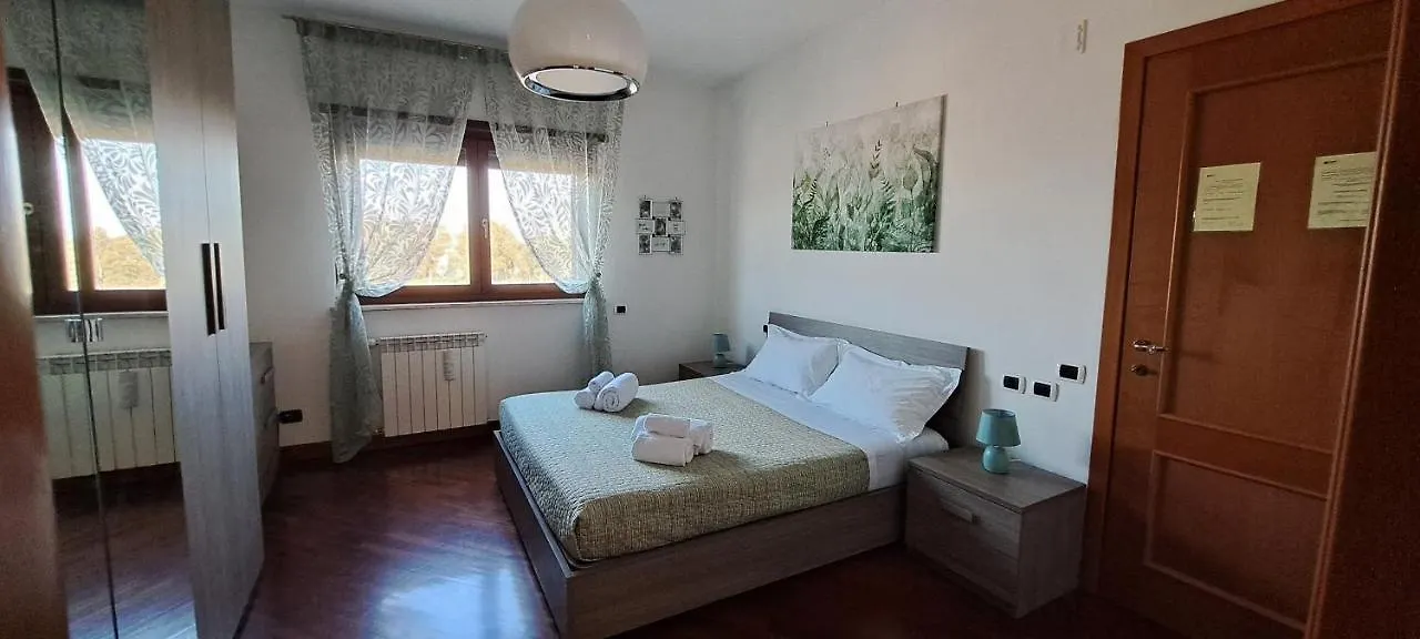 Apartamento Regina Ciclarum Suite Fiumicino